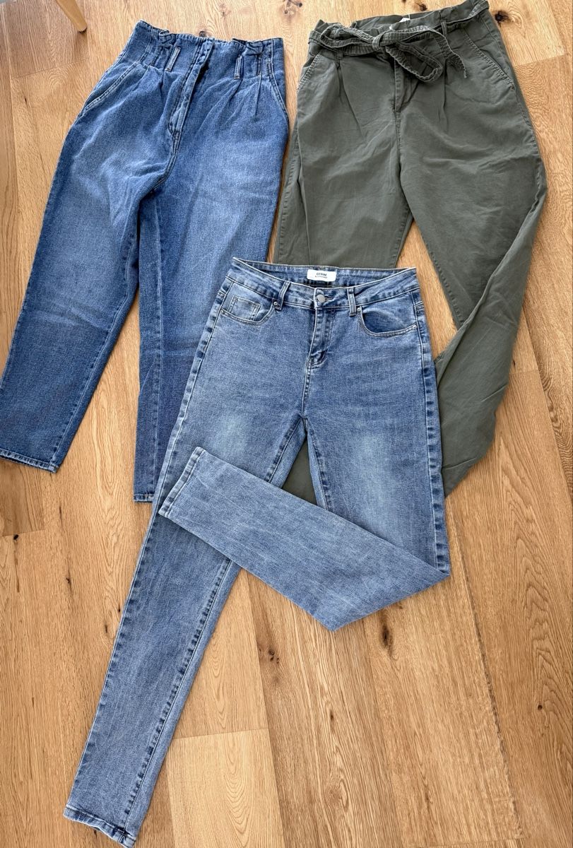 H&M Lotti & Set di vestiti: Jeans Bundle H&M size 38 – Usato da Boswil venduto da hey.itsme 1