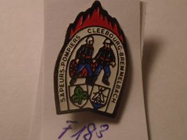 1 Cleebourg-Bremmelbach Feuerwehr Pompiers Pin (F183)
