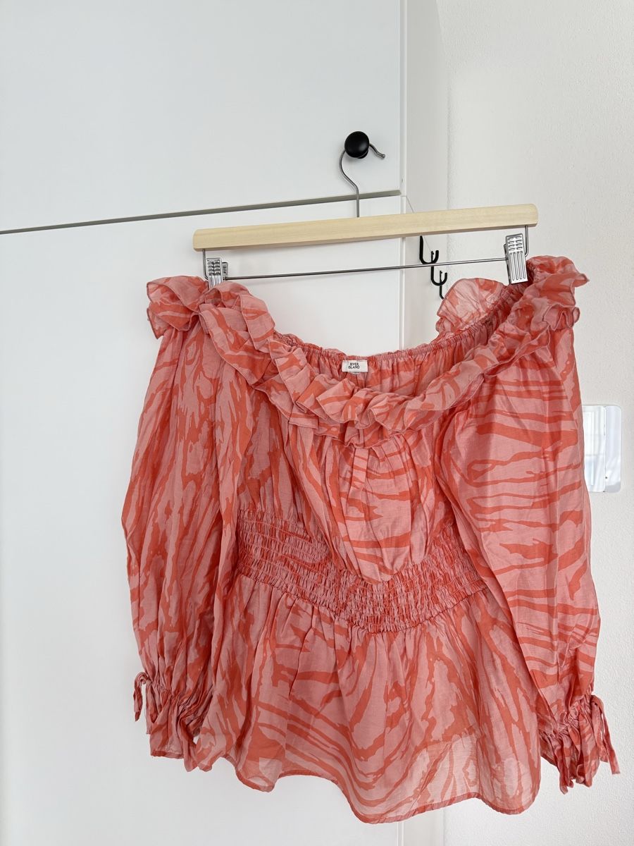 Camicette: Offshoulder Bluse mit Volants - River Island – Nuovo (secondo la descrizione) da Zürich venduto da mel_87ct 1