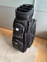 Schwarzer Golf Bag