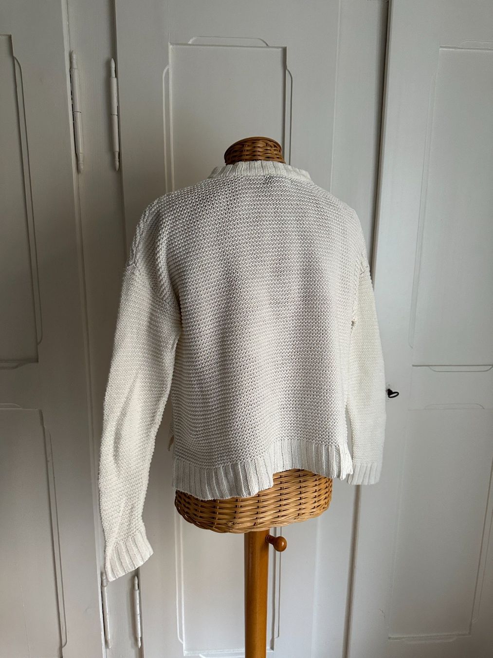 Mango Maglioni & Felpe: MANGO - Strickpullover weiss S – Usato da Zürich venduto da Diazaio 2
