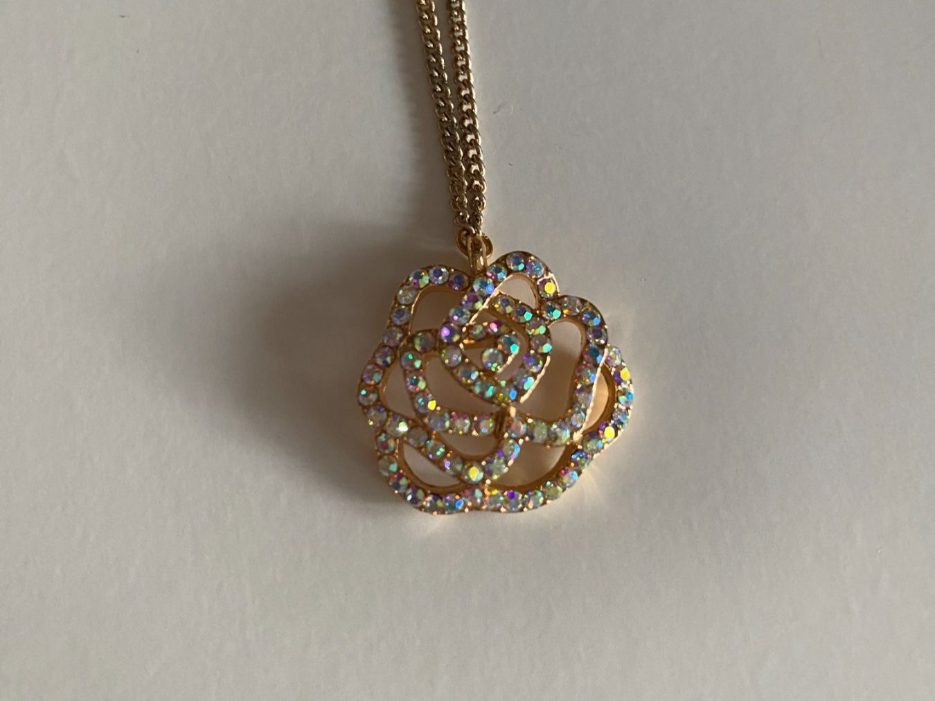 Catenine: Kette mit Rose ca. 40 + 6 cm – Usato da Thalwil venduto da gb_ea2000