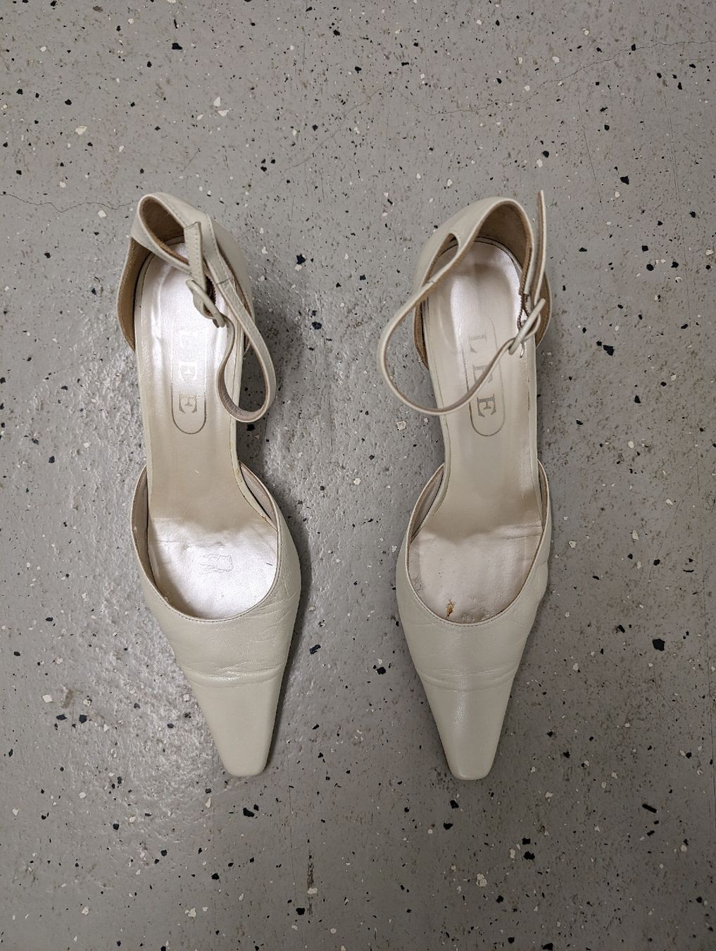 Scarpe da donna: Elfenbeinfarbene Brautschuhe - Grösse 37.5 – Usato da Luzern venduto da simonf1 2