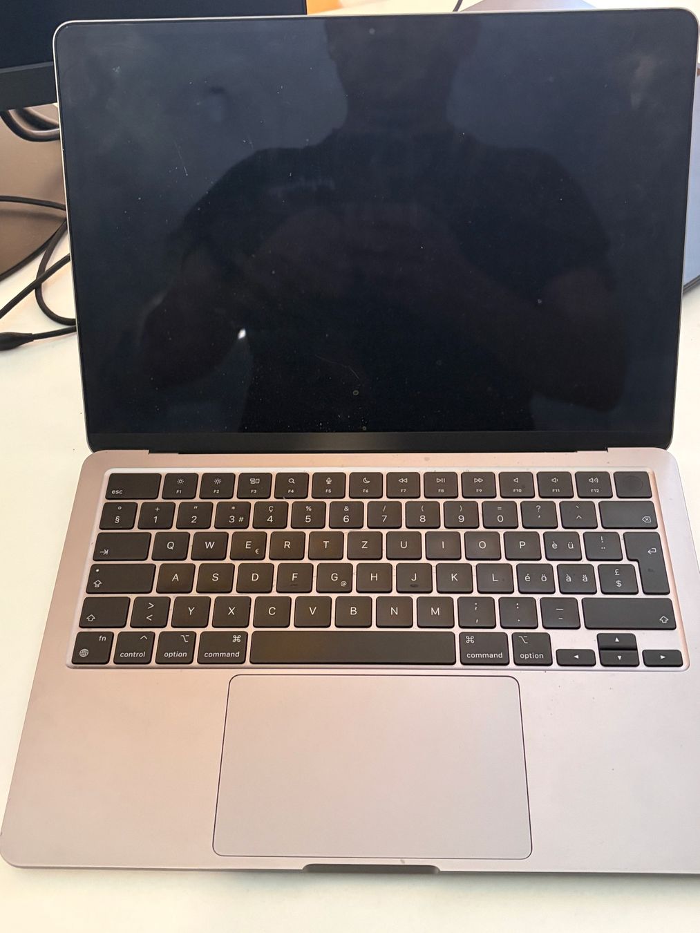 Apple Notebook: MacBook Air 2022, M2, 8GB – Usato da Bern venduto da alen76 1