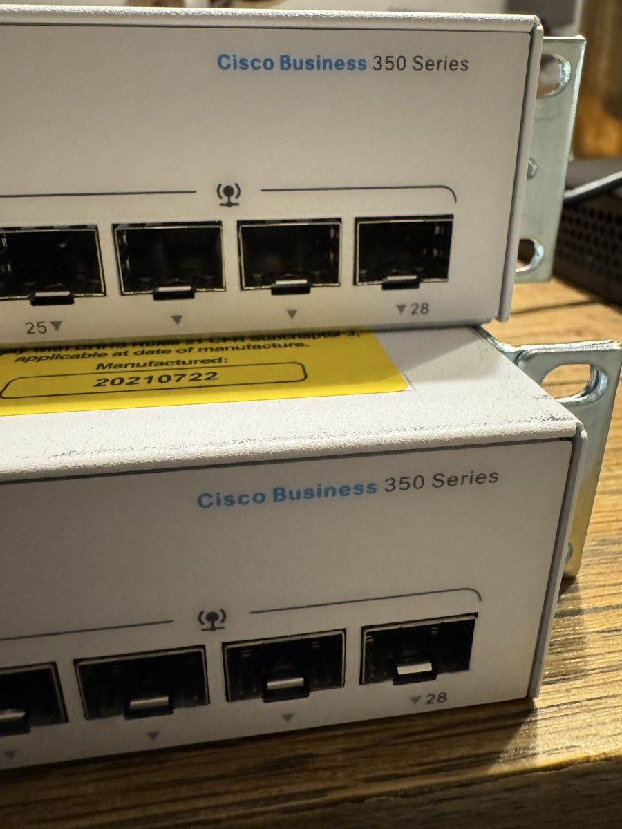 Cisco Modems & Router: Cisco Business 350 Series Switch - Top Zustand! 💻🚀 (51) – Gebraucht aus Olten von buj_kym9 2