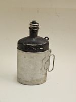 Schweizer Militär Alutrinkflasche mit Becher