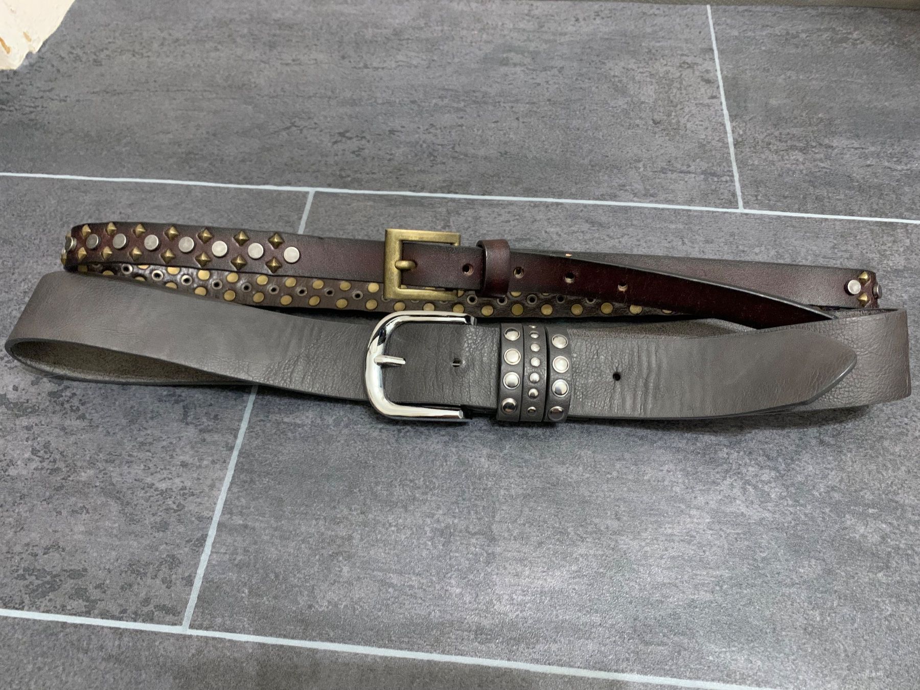 Cinture: 2 Gürtel – Usato da Kreuzlingen venduto da jamie45 1