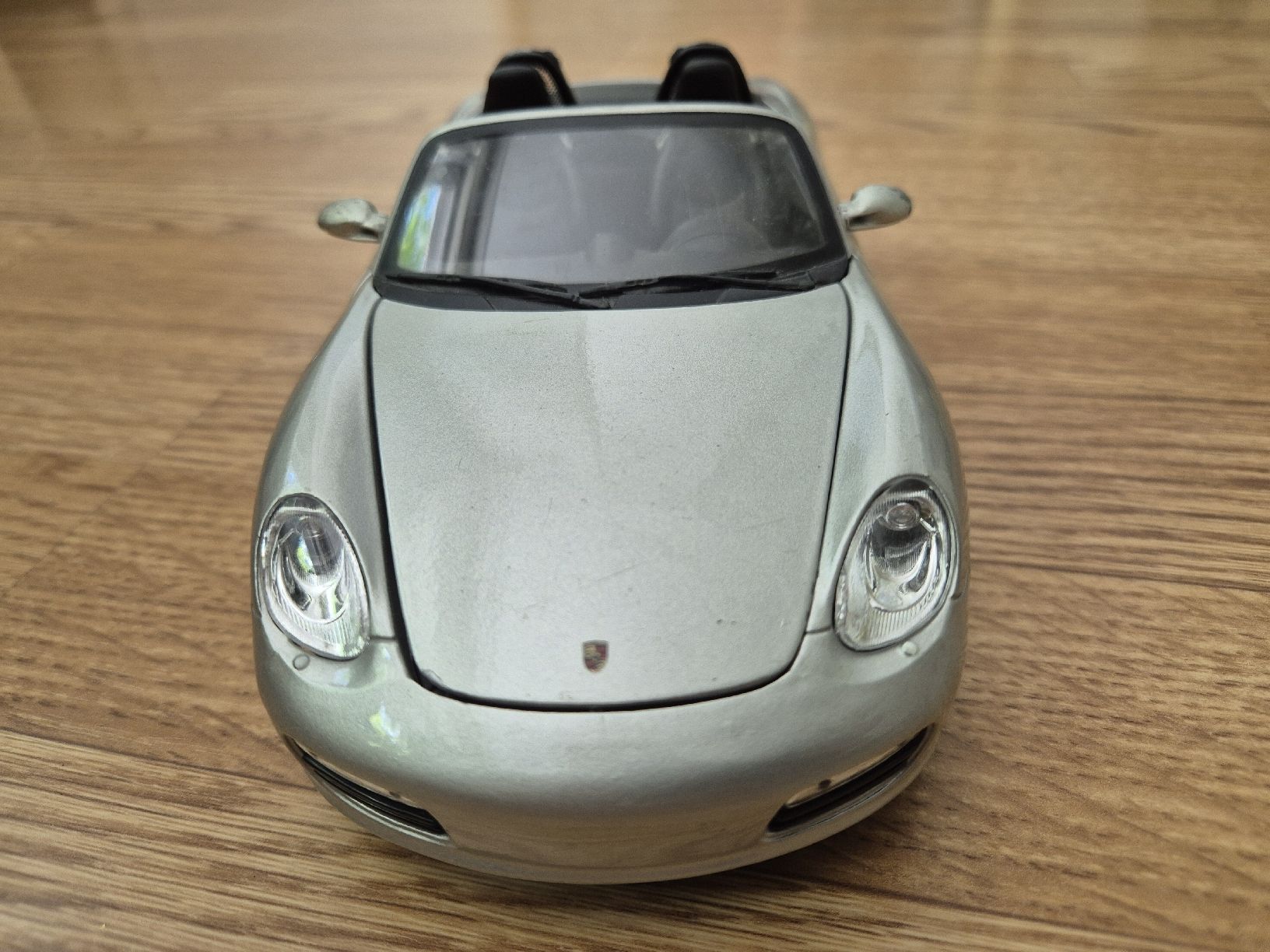 Maisto Jouets: Spielzeugauto silber gebraucht – D'occasion à Winterthur par steve27bru 2