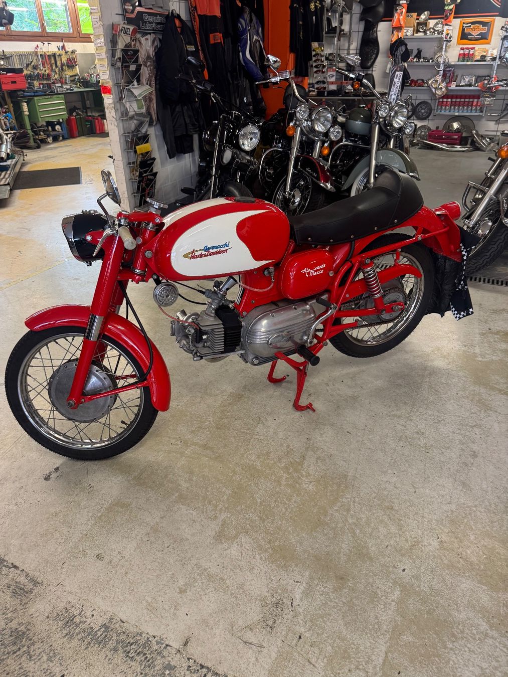 Strada: Harley-Davidson Aermacci 250 – Usato da Hünenberg venduto da Harywood 1
