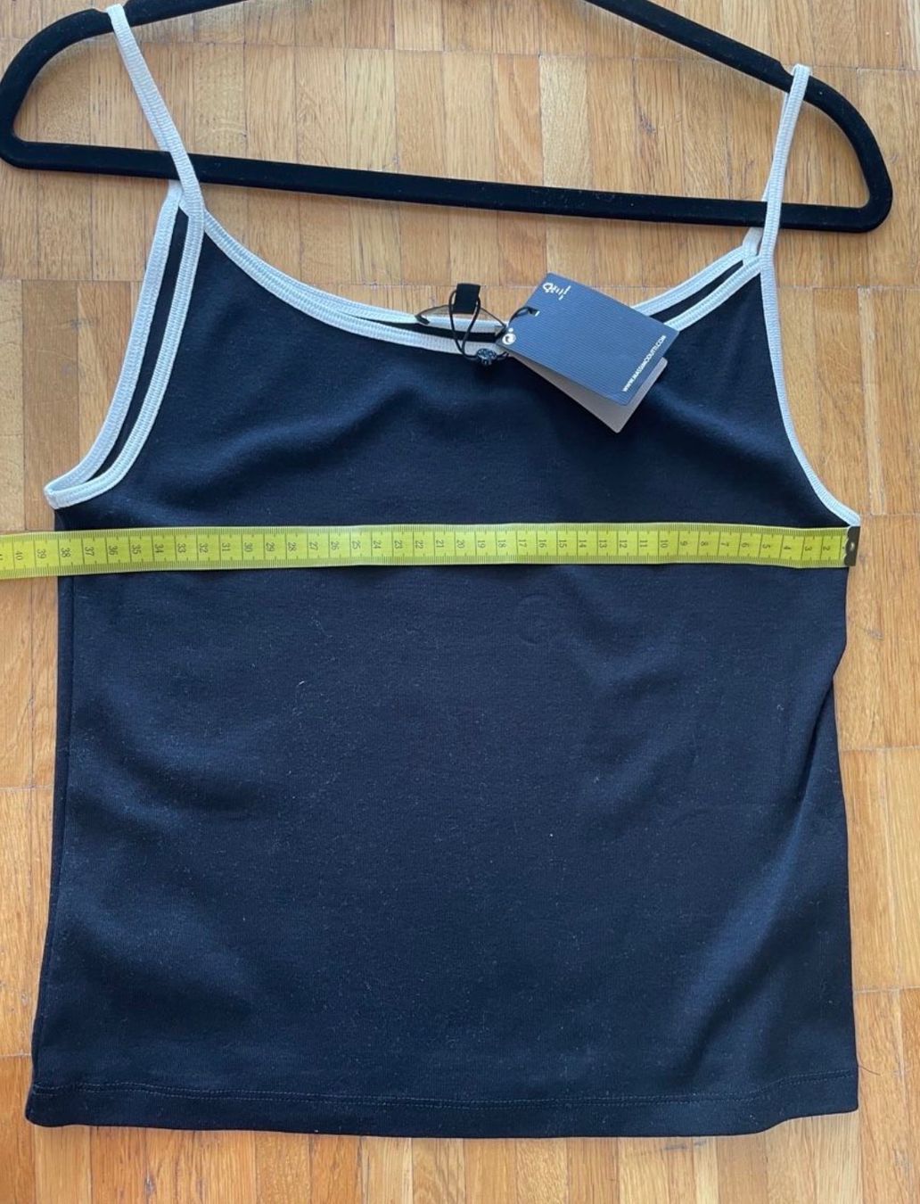 Massimo Dutti Tops: black Massimo Dutti top – Neuf avec emballage d'origine à Uster par hanna99 1