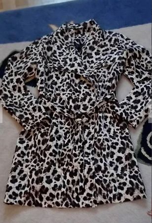 Leichte Jacke Mantel Gr 42 Tiger Muster mit Gürtel