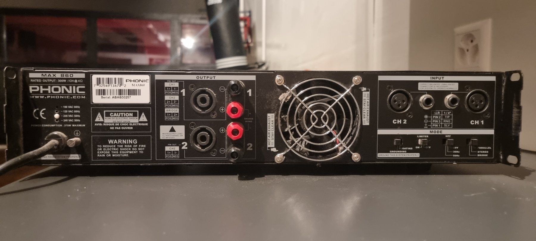 Amplificateurs: Phonic MAX 860 Plus Endstufe – D'occasion à Cham par cgroove 1