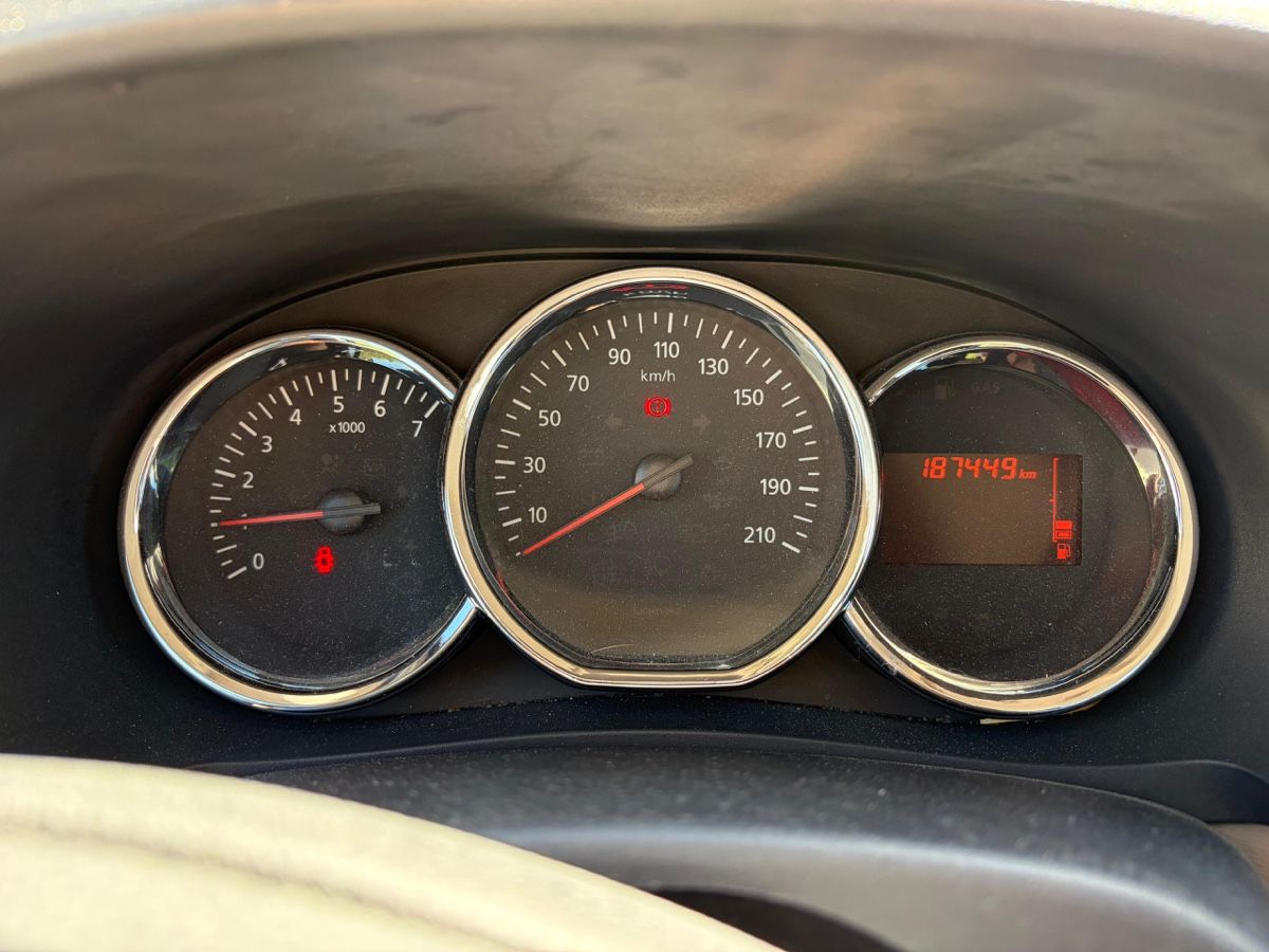 Dacia Autos: Dacia 7Plätzer mit MFK – Gebraucht aus Untersiggenthal von ata_h6rs 5