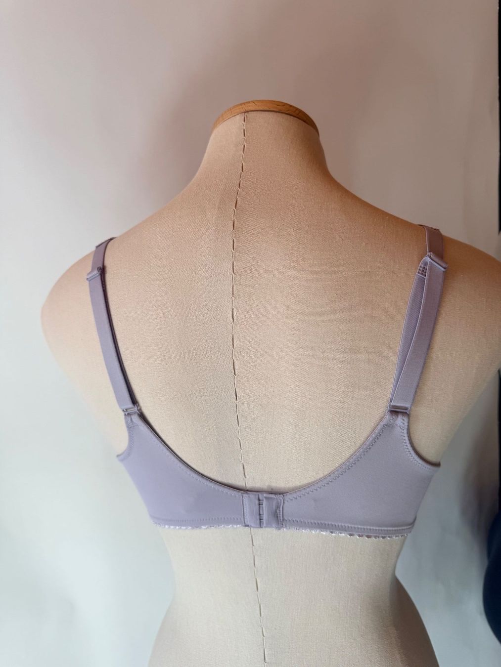 Altra biancheria intima: FELINA, Bügel-BH, Grösse 85B, Farbe Helllila – Nuovo e nell'imballaggio originale da Rudolfstetten venduto da gst_g7xl 4