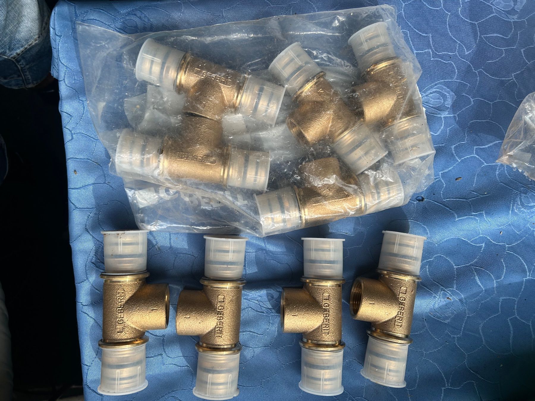 Sanitari: Sanitärrohfittings – Usato da Basel venduto da Krisztina.na 3