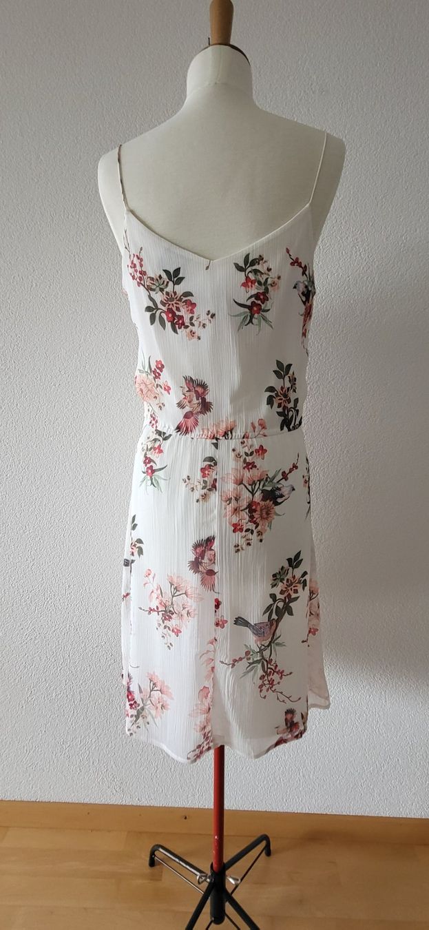 Vero Moda Kleider: Sommerkleid – Gebraucht aus Bern von jej_x92x 2