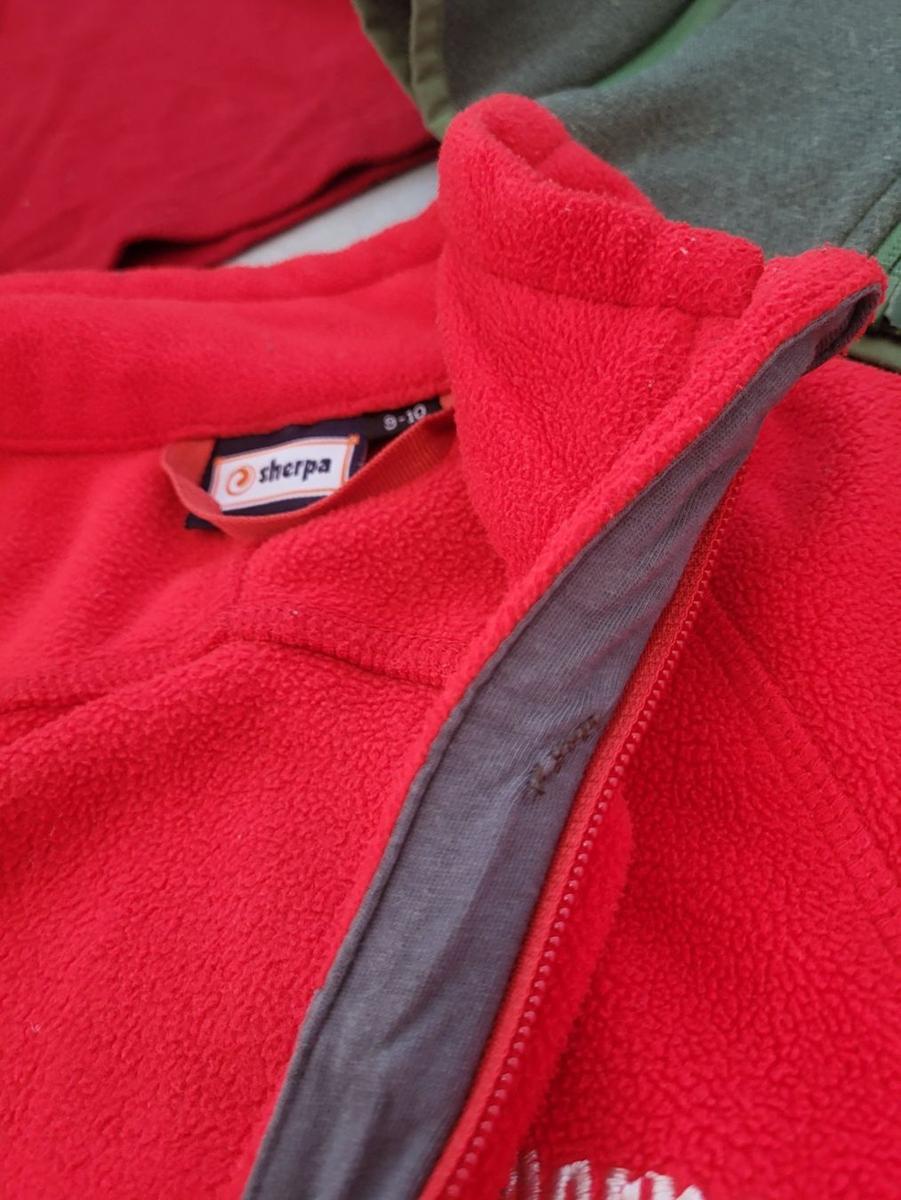 Sherpa Giacche & Cappotti: Fleecejacke gr. 122 128 – Usato da Boswil venduto da i12i 2