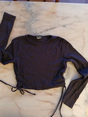 Damen Langarm Shirt mit Schnürung Grösse S/M