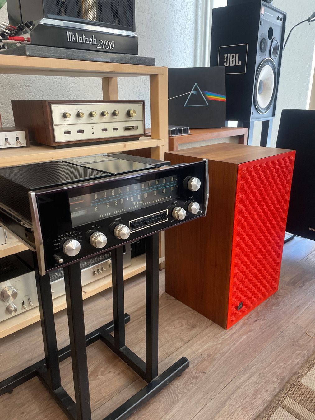 McIntosh Amplificatori: Mcintosh MX113 – Usato da Onnens VD venduto da Vintage-Hifi-Store 5