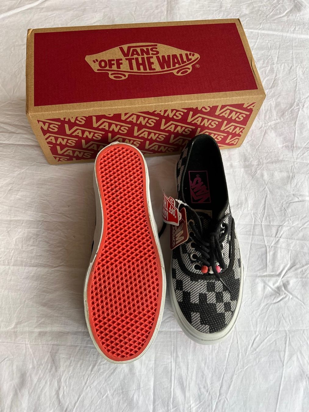 Vans Scarpe da donna: Vans Slim Classigs Gr. 36 – Nuovo (secondo la descrizione) da St.stephan venduto da yvent 2
