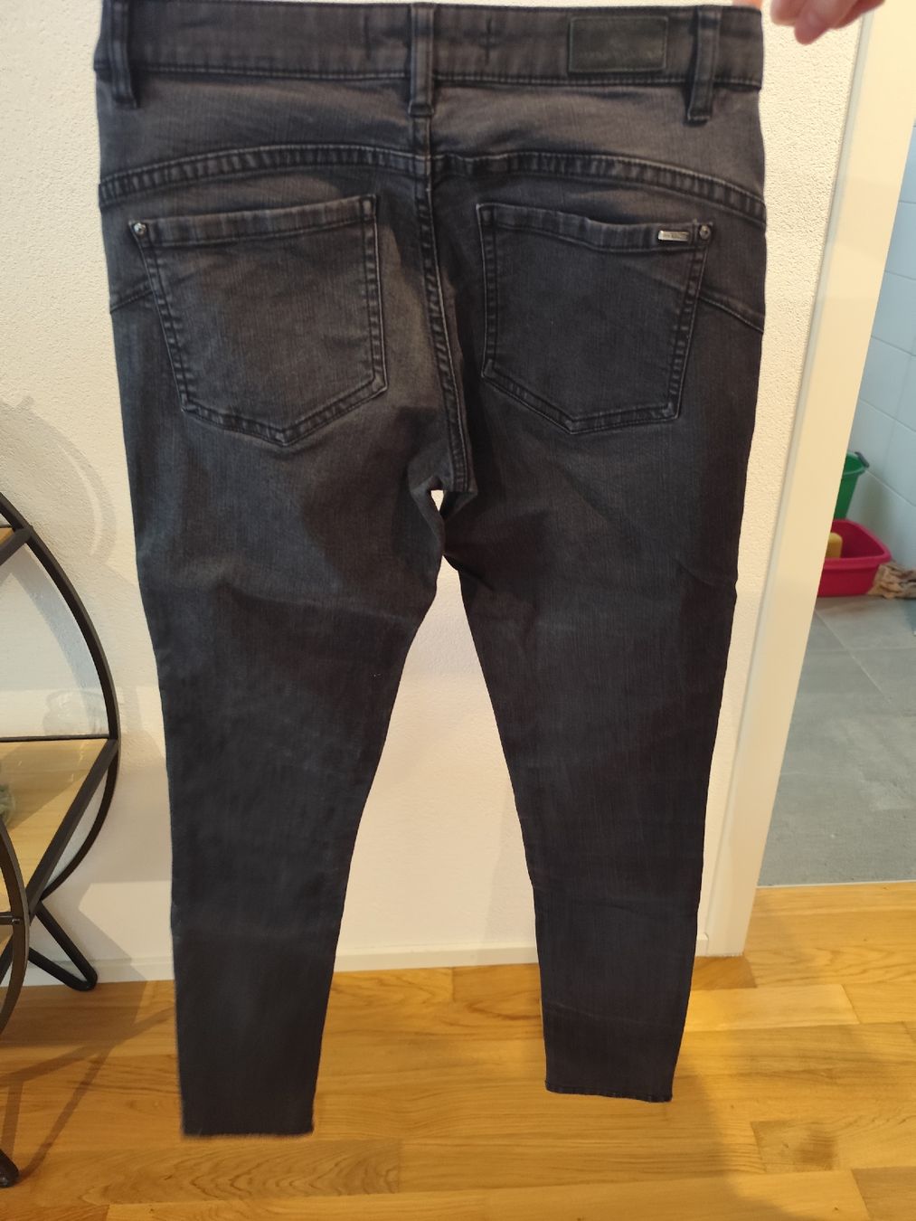 IKKS Jeans: jean IKKS taille 34 – Gebraucht aus Neuchâtel von pie_8t6p 1