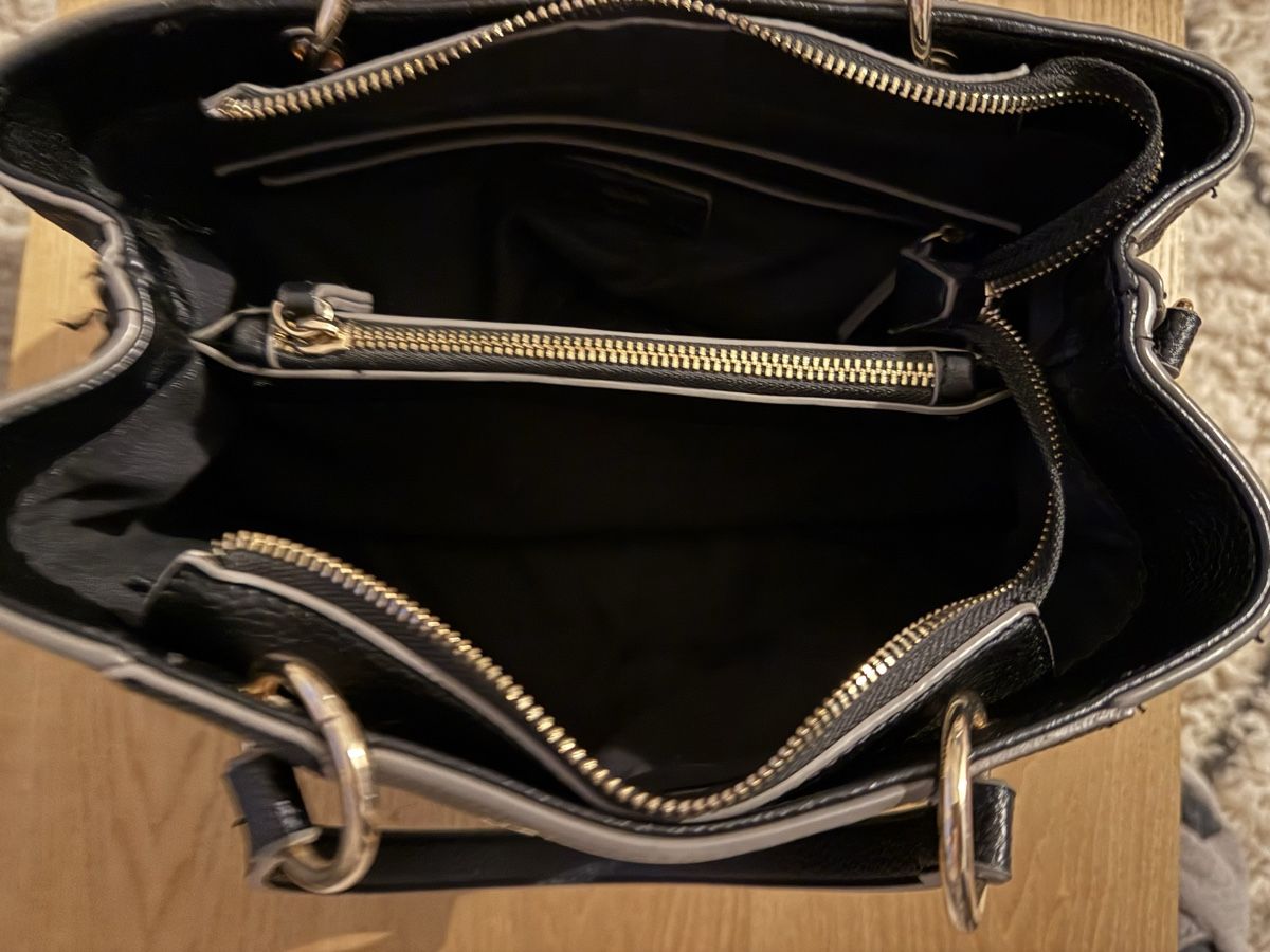 Valentino Borse da donna: Valentino Handtasche Schwarz – Usato da Binningen venduto da Caudiamima 2