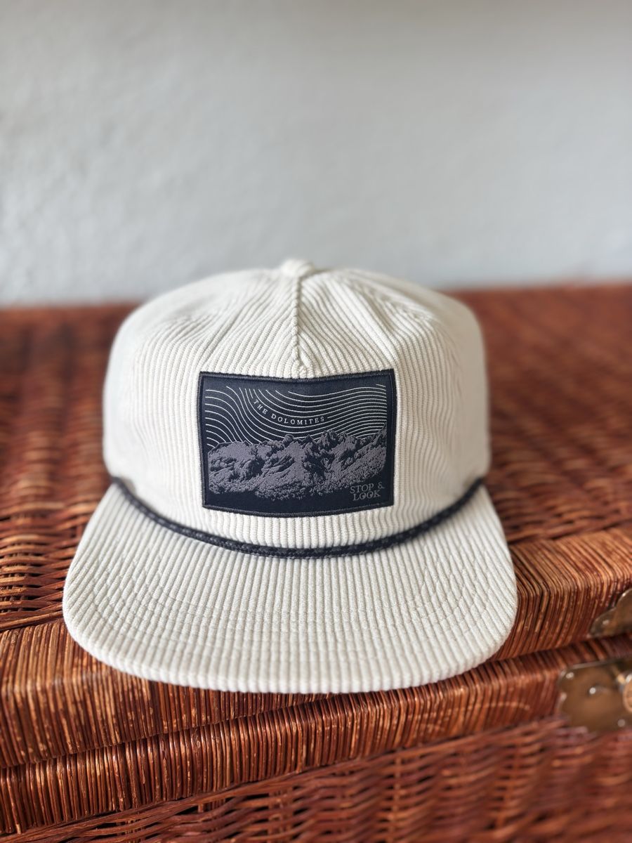 Columbia Chapeaux, bonnets & casquettes: Casquette Dolomites Comlumbia – Neuf avec emballage d'origine à Saas-Fee par nfa_dgt8