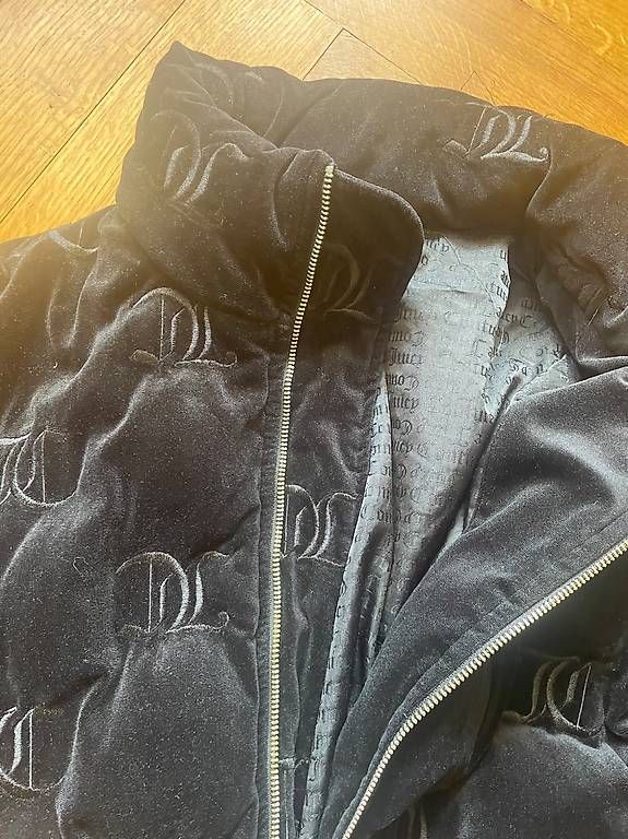 Juicy Couture Jacken: Juicy Couture Jacke – Gebraucht aus Bern von leasamiiii 1