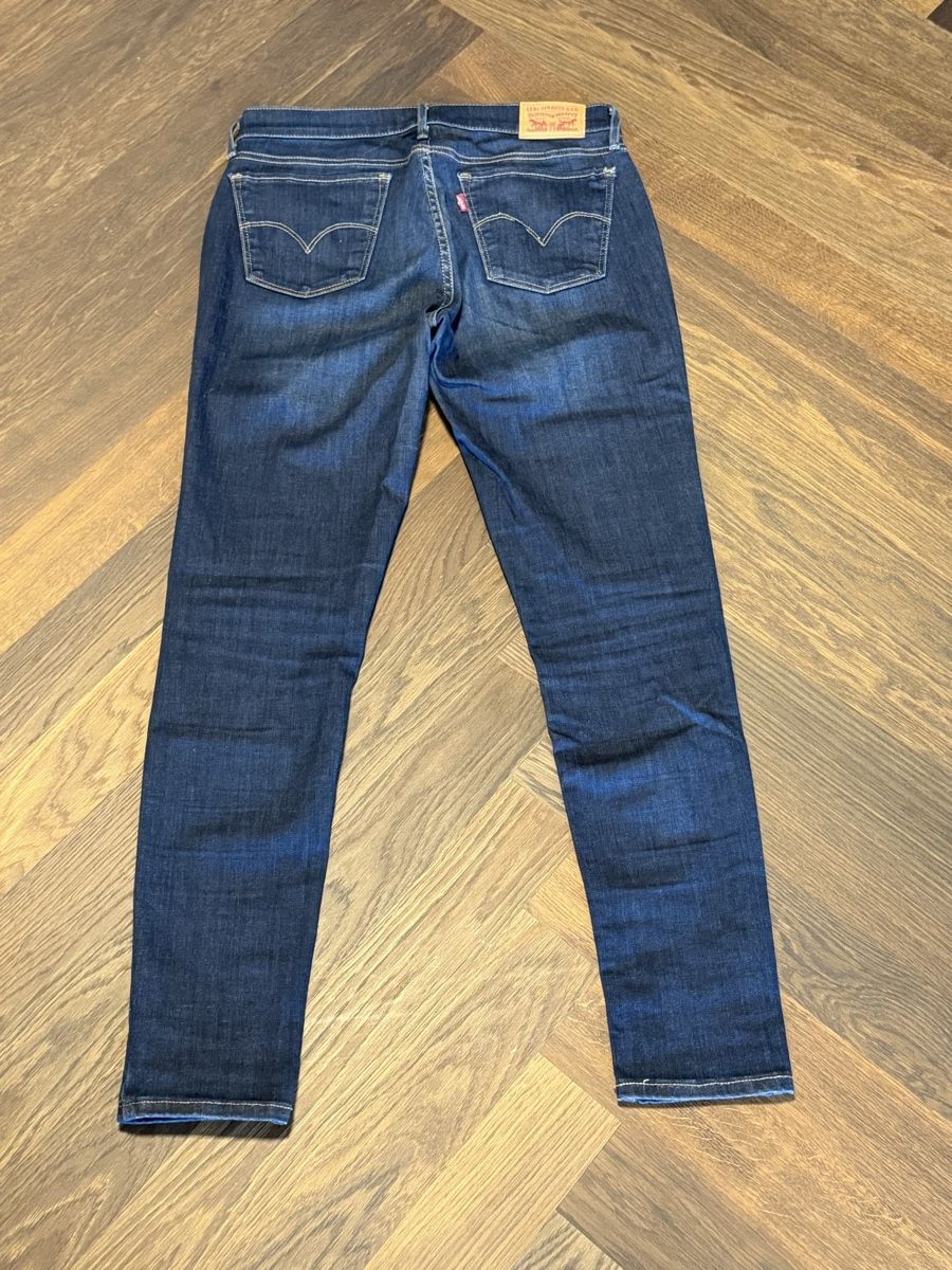 Levi's Jeans: Levi's 710 Super Skinny Jeans, Grösse 29 – Usato da Büttikon AG venduto da jen_g5s9 2