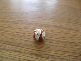 Charm Anhänger rot weiss mit Herzmuster gebraucht Silber