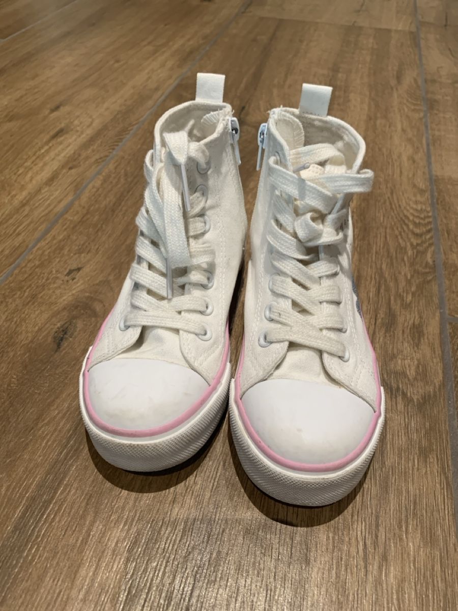 Scarpe per ragazze: Converse Turnschuhe weiss mit Einhorn, Gr. 30 – Usato da Seengen venduto da FDN8510 1