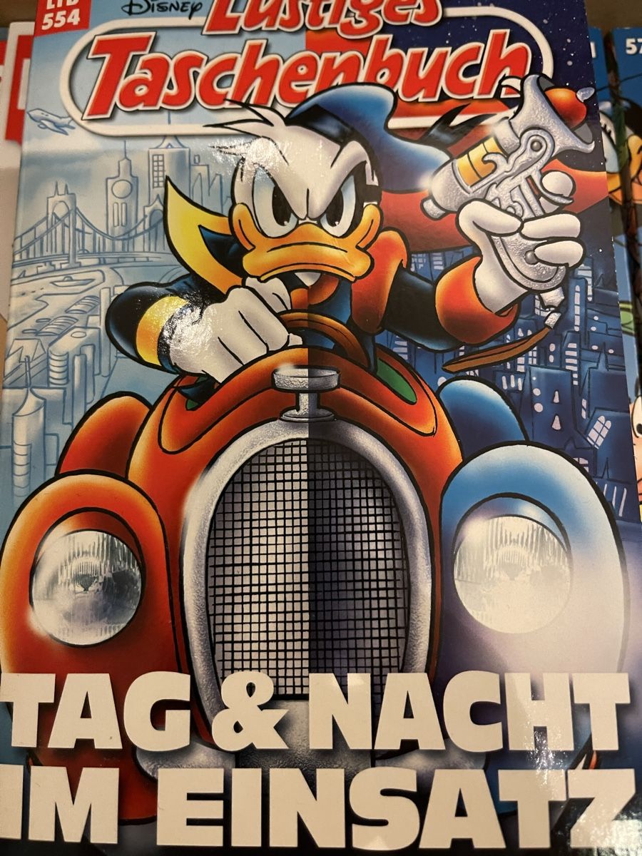 Fumetti: Lustiges Taschenbuch Sammlung 52 Bände – Nuovo (secondo la descrizione) da Bottmingen venduto da Rebuss