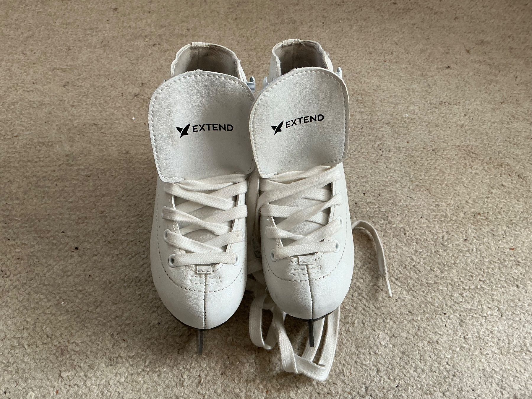 Schlittschuhe: Eislaufschuhe Extend ,weiss ,Grösse 28 ,gebraucht – Gebraucht aus Jona von Jancy60 1