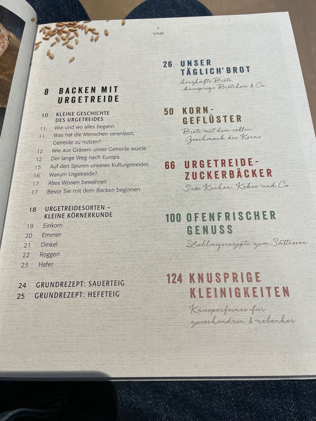 Libri: Buch: Natürlich backen mit URGETREIDE – Nuovo (secondo la descrizione) da Haslen AI venduto da s176 3