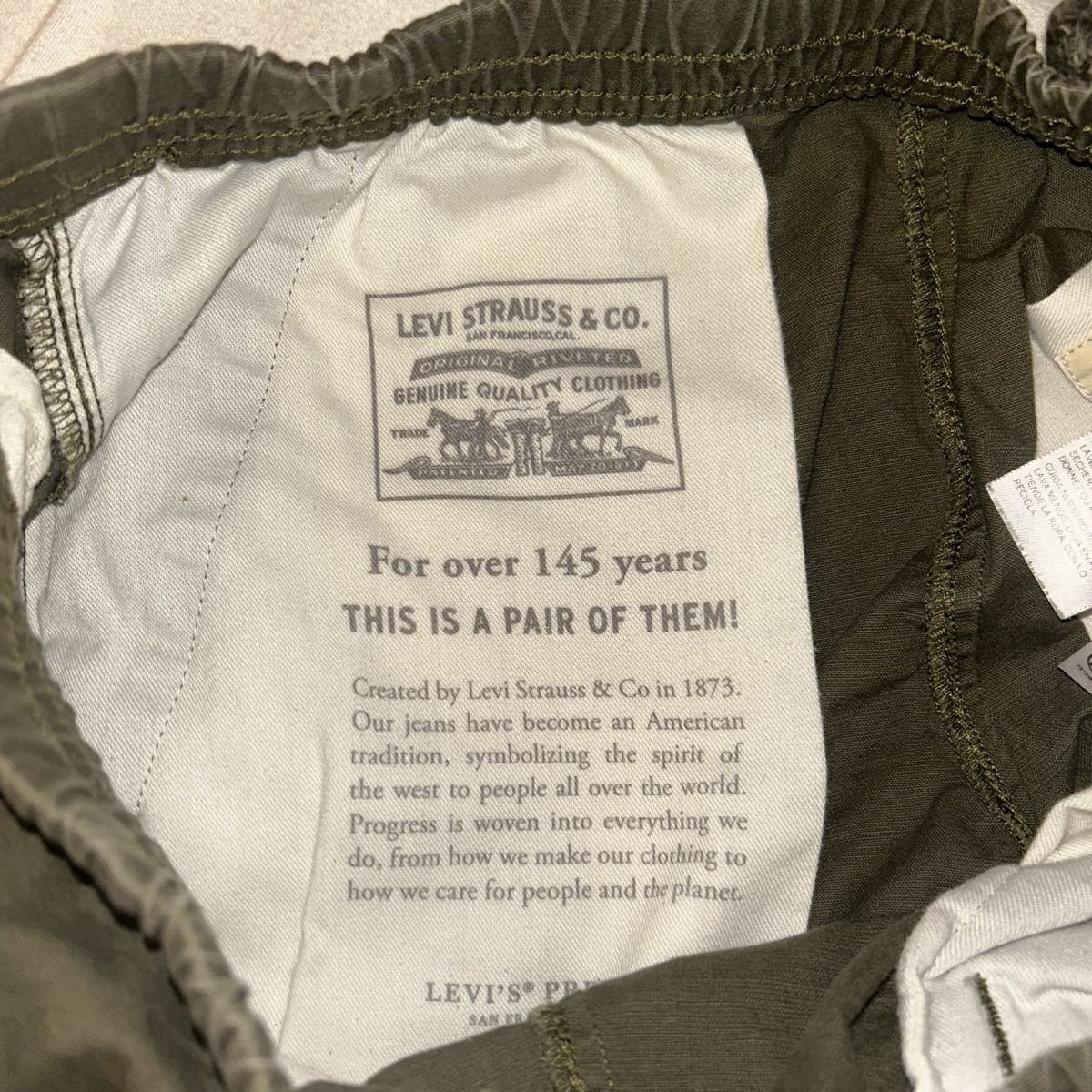 Levi's Hosen: Levi's olive cargo shorts, men's size S – Neu (gemäss Beschreibung) aus Zürich von Taylor23_ 3