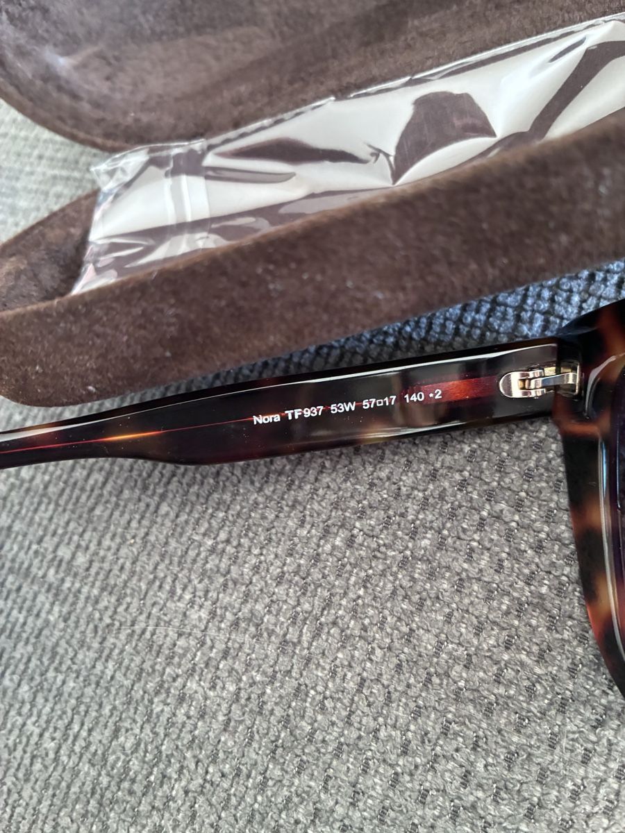 Occhiali & Lenti: Tom Ford tartarugati – Nuovo (secondo la descrizione) da Bellinzona venduto da Whale_ 2