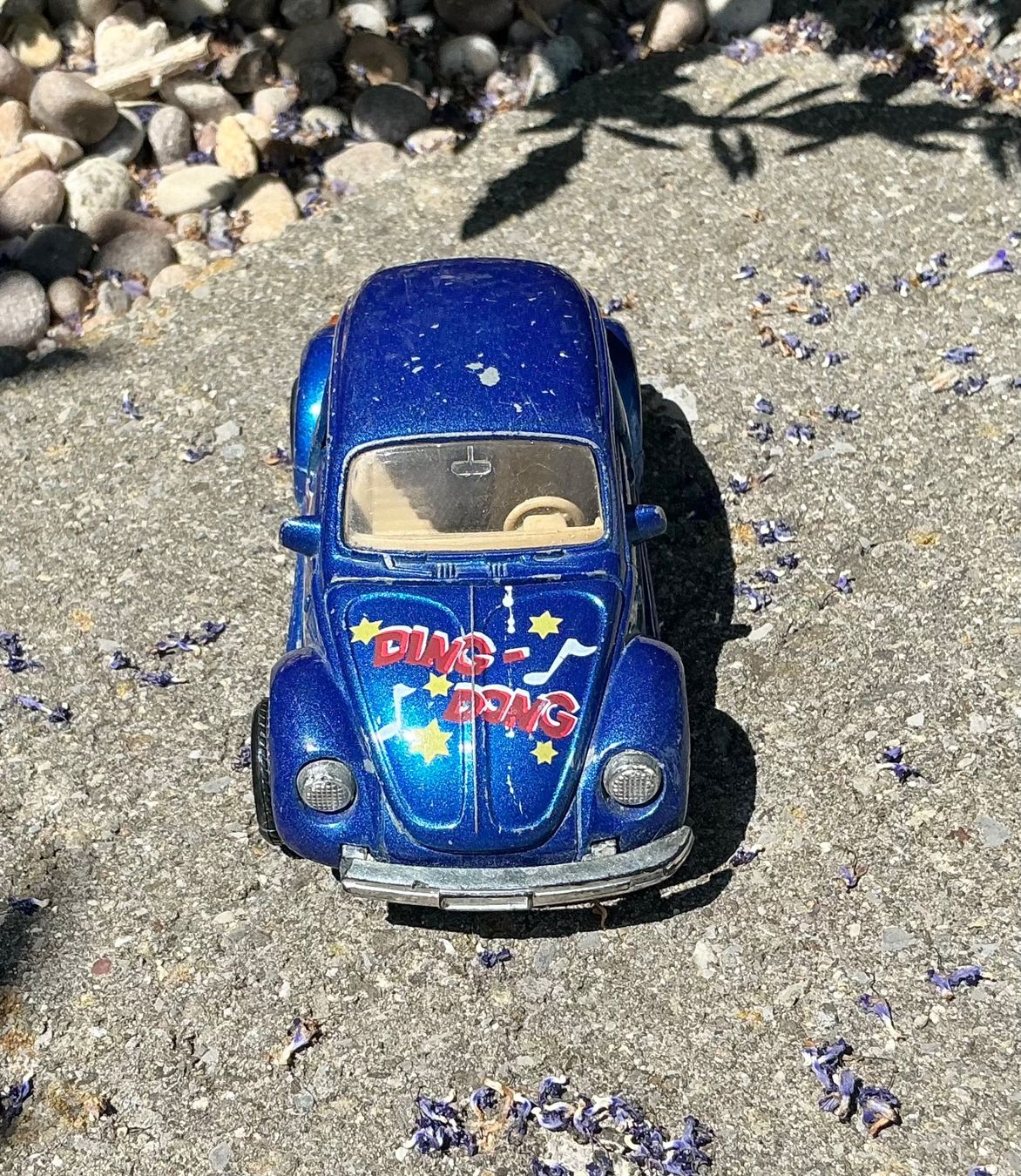 Volkswagen Modellini d'auto: ÄLTERER VW KÄFER – Usato da Zell LU venduto da Silvermemory 4