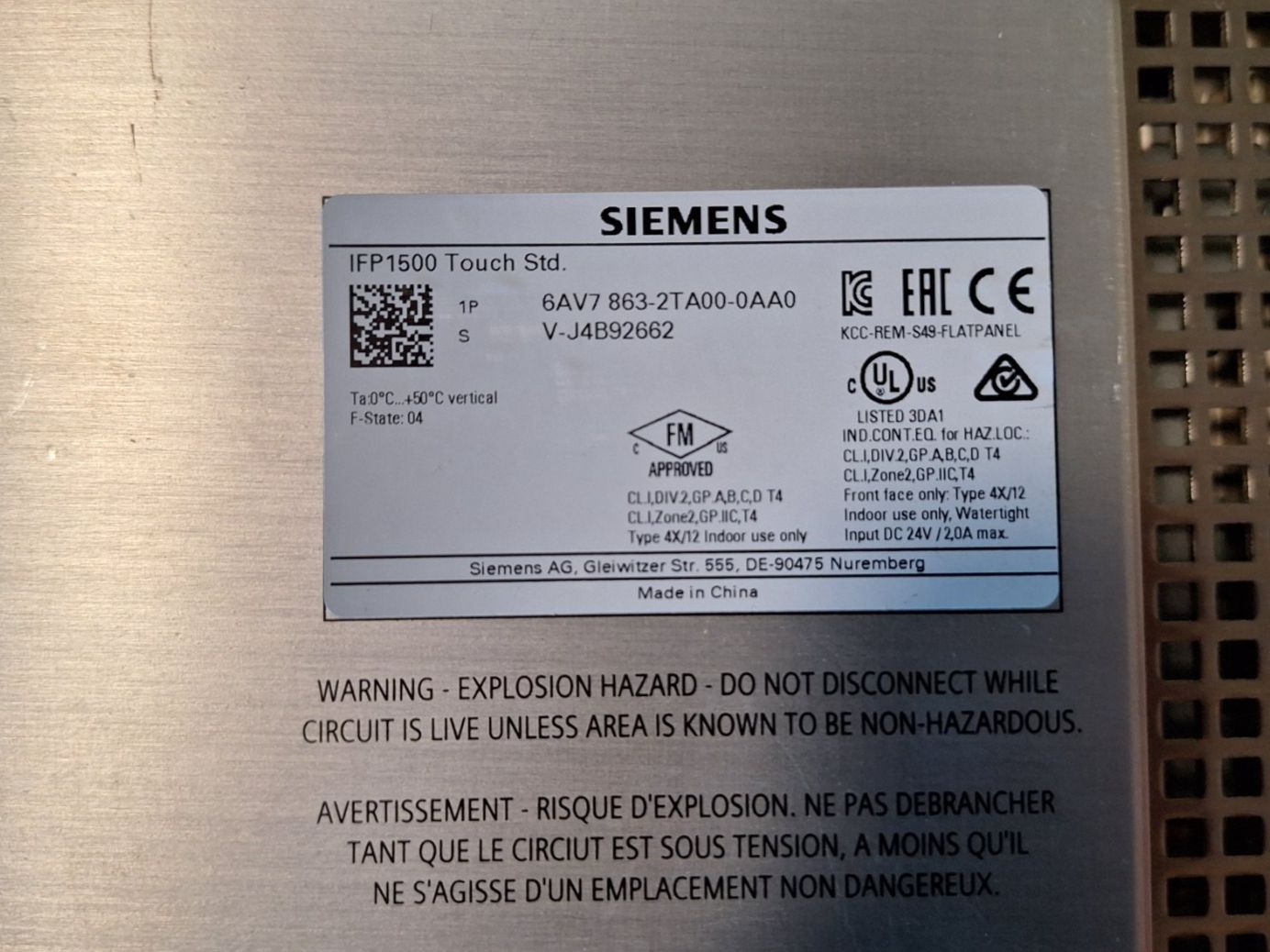Ecrans: Siemens SIMATIC HMI IFP1500 Touch Panel  15" – D'occasion à Kirchdorf AG par beyjon 1