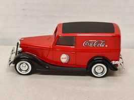 Coca-Cola Truck  Länge 10,5 cm  (16)