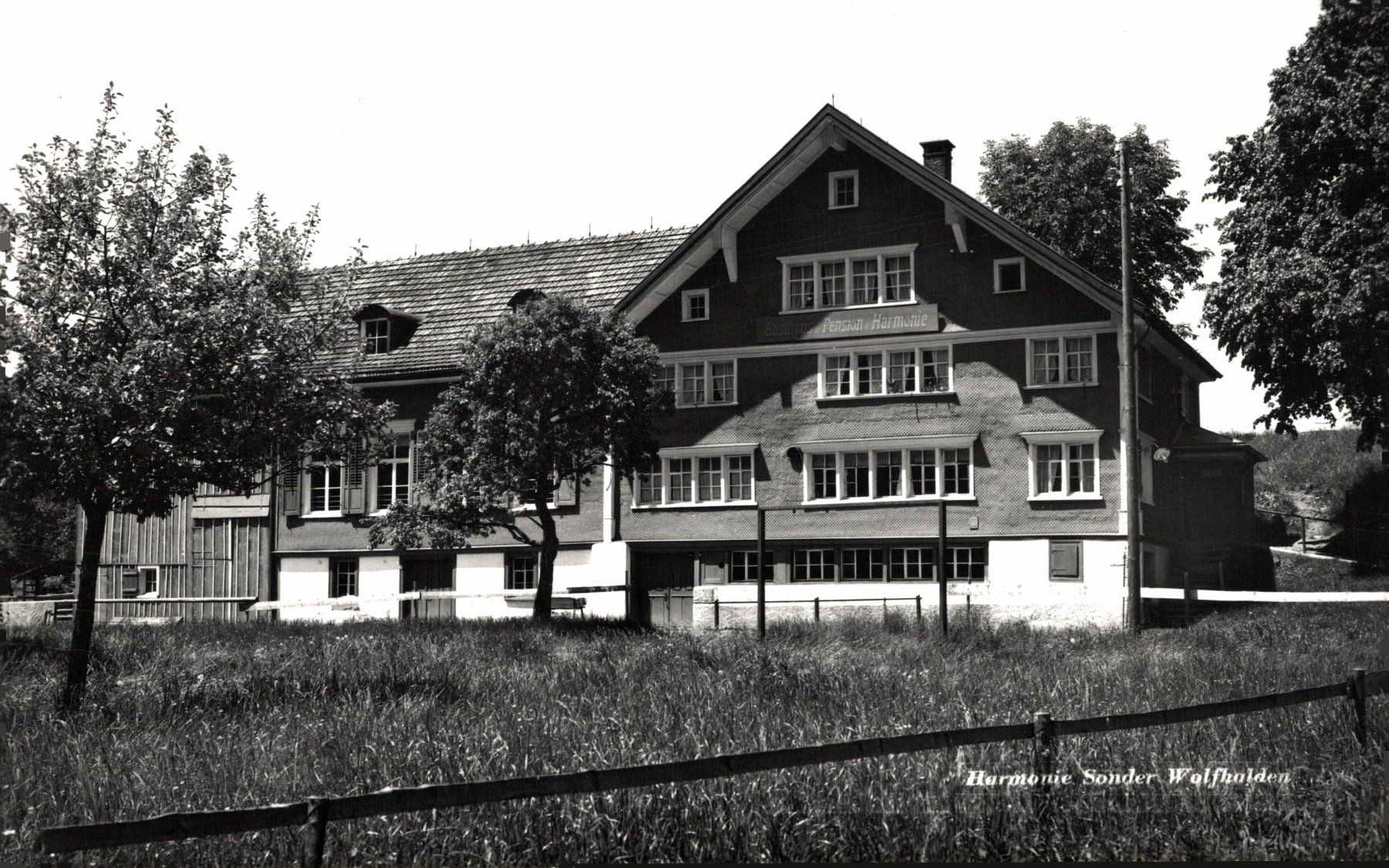Cartoline postali: Harmonie Sonder Wolfhalden – Usato da Bronschhofen venduto da Astore