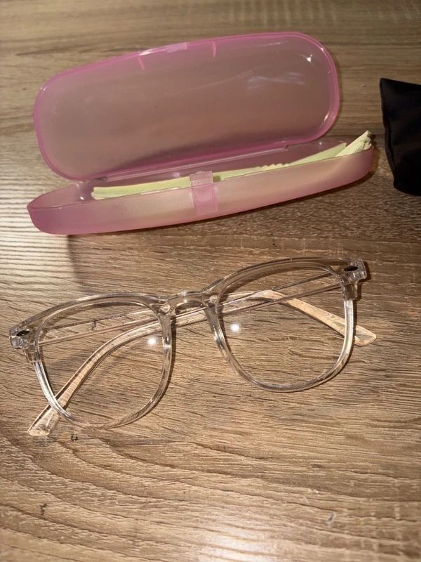 Occhiali & Lenti: Paires de lunettes – Nuovo (secondo la descrizione) da Porrentruy venduto da lin_p2j6