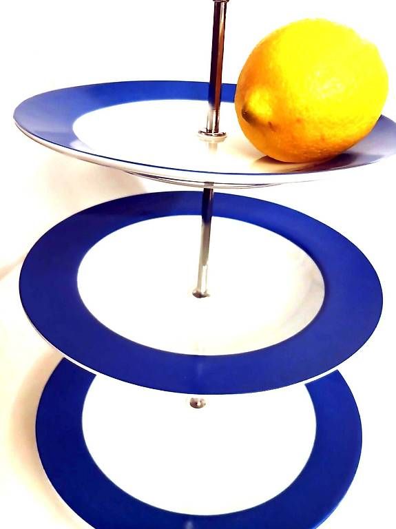 Plateaux: Teller blau 3-stöckig – D'occasion à Luzern par Brokiland 2