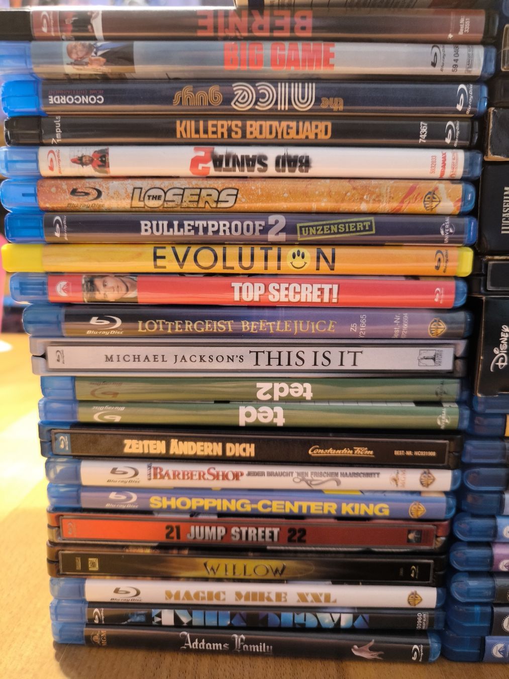 Tous les DVDs: Action,Comedy und Adventure Blu-Ray Bundle! – D'occasion à Dürnten par Nexomynon 1