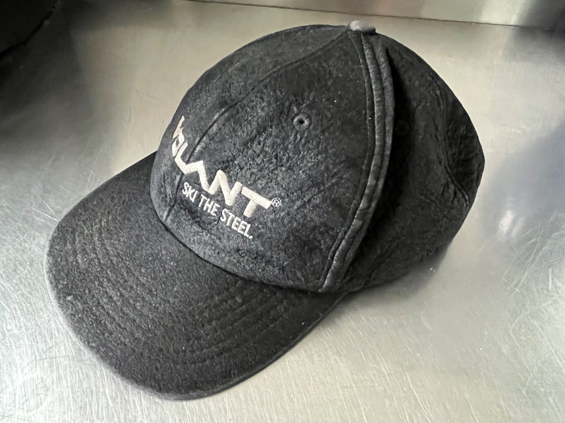 Copricapi, berretti & cappellini: Vintage: Schildmütze/Cap VOLANT schwarz – Nuovo (secondo la descrizione) da Adliswil venduto da eri.40