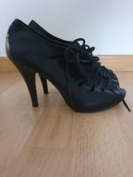 neue schwarz Pumps mit Schnürsenkel