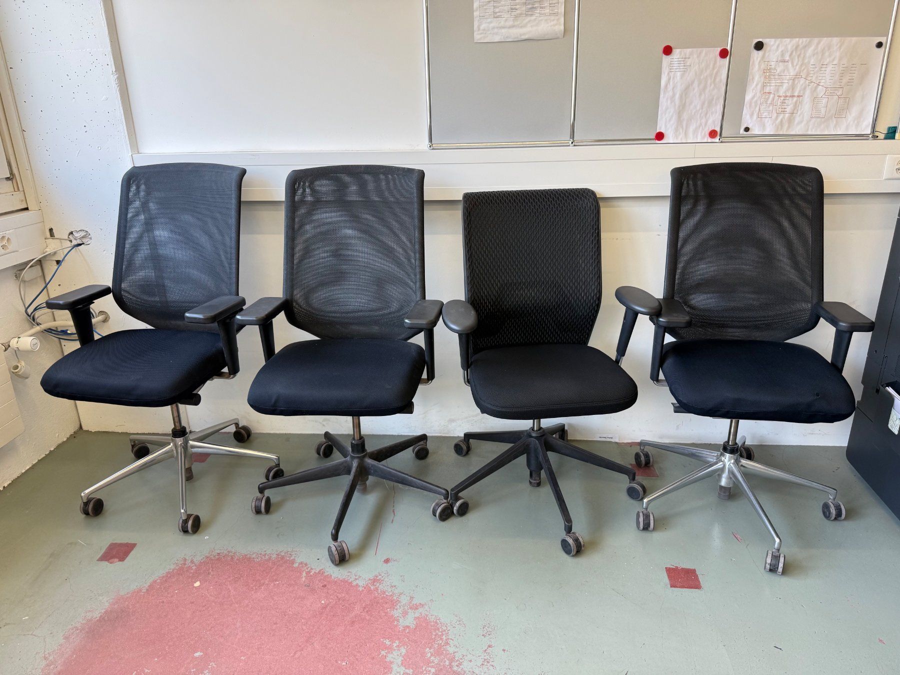 Vitra Sedie: Vitra Bürodrehstühle – Usato da Lenzburg venduto da Buerokonz