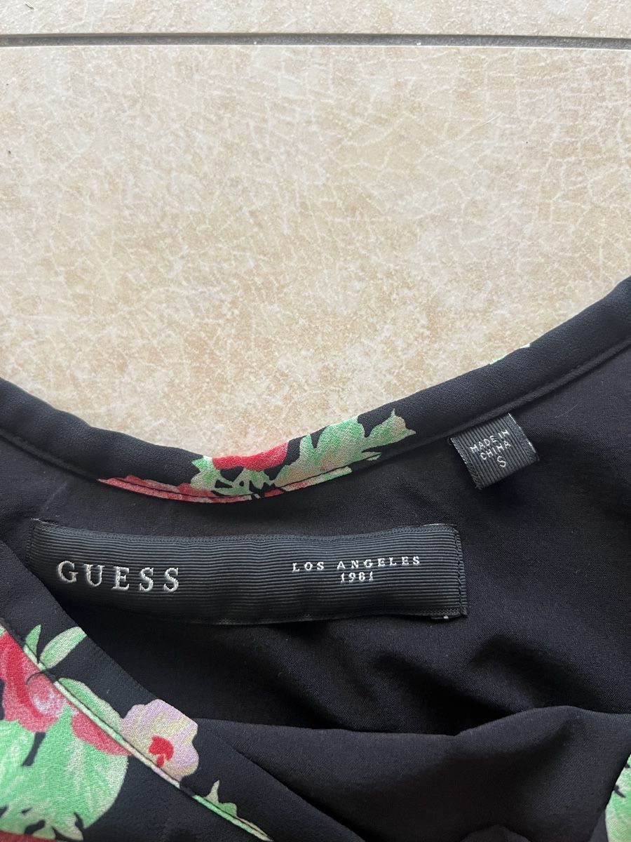 Guess Gonne: Minirock mit Blumenmuster Guess Grösse S schwarz – Usato da Neftenbach venduto da NiRutz 3