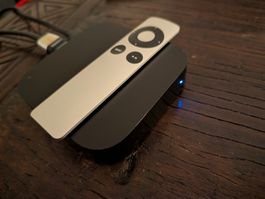 Apple TV HD 1080p A1469 inkl. Fernbedienung & Kabel