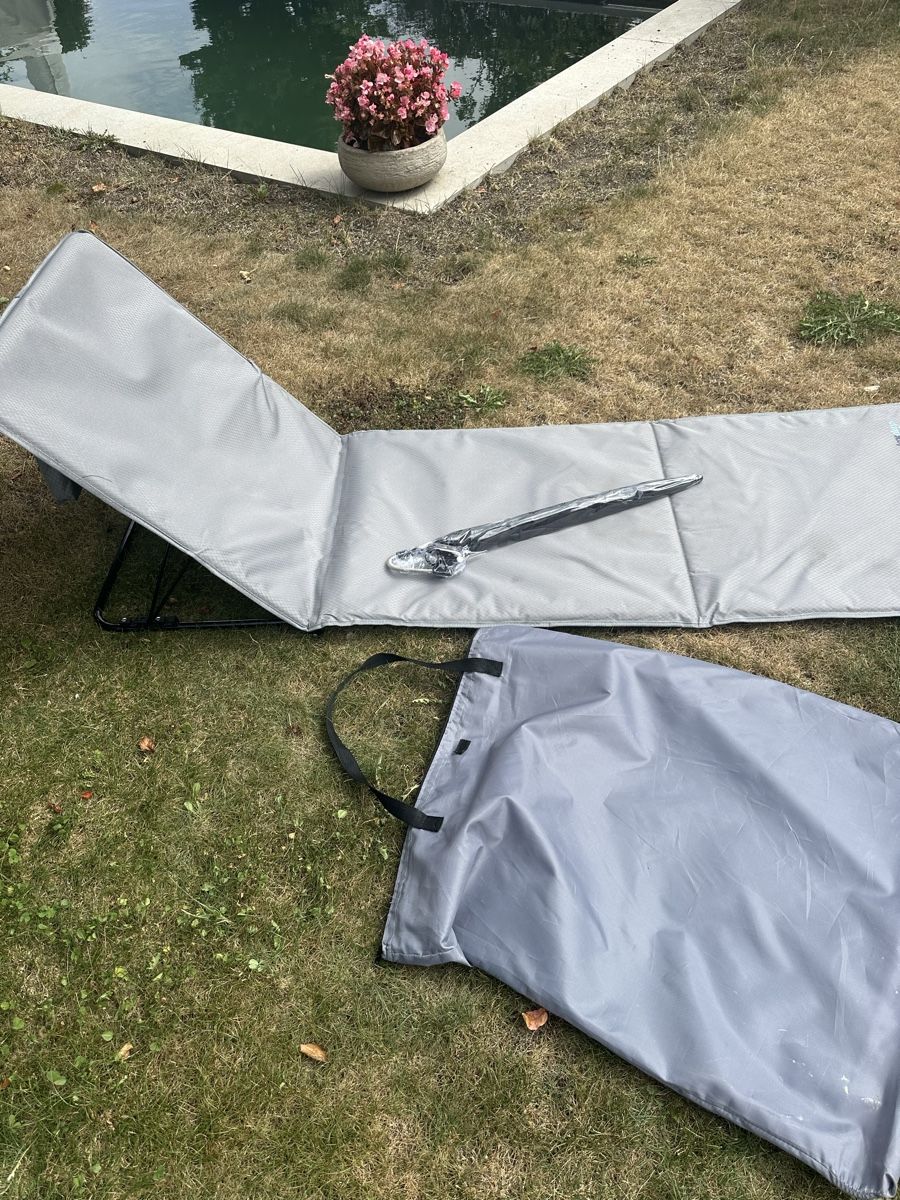 Bodenmatten: Strandliege  grau mit Tragetasche  – Gebraucht aus Egg b. Zürich von Chobe 4