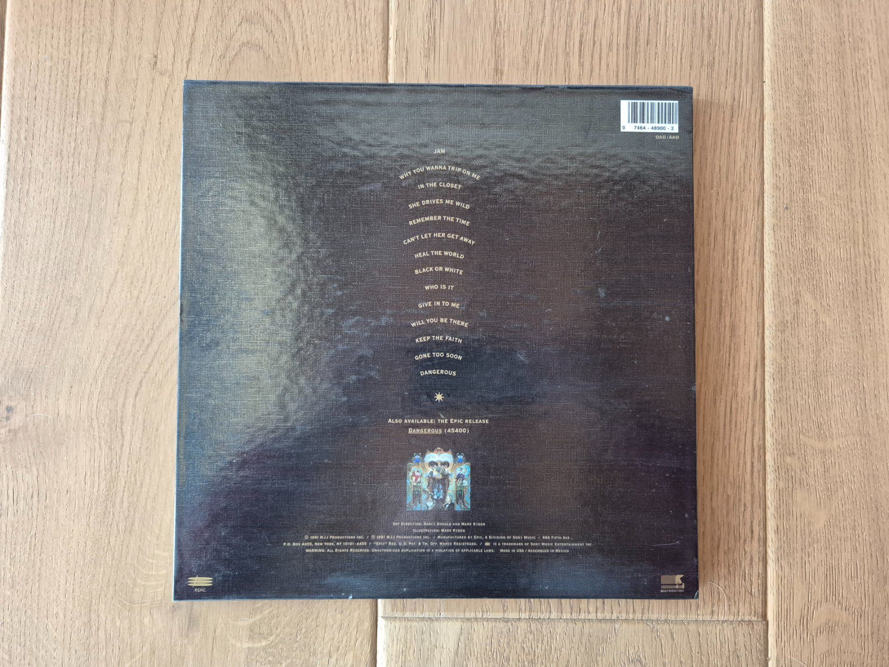 CD: Michael Jackson - Dangerous - édition limitée pop-up! – Usato da Savièse venduto da coeur88 4